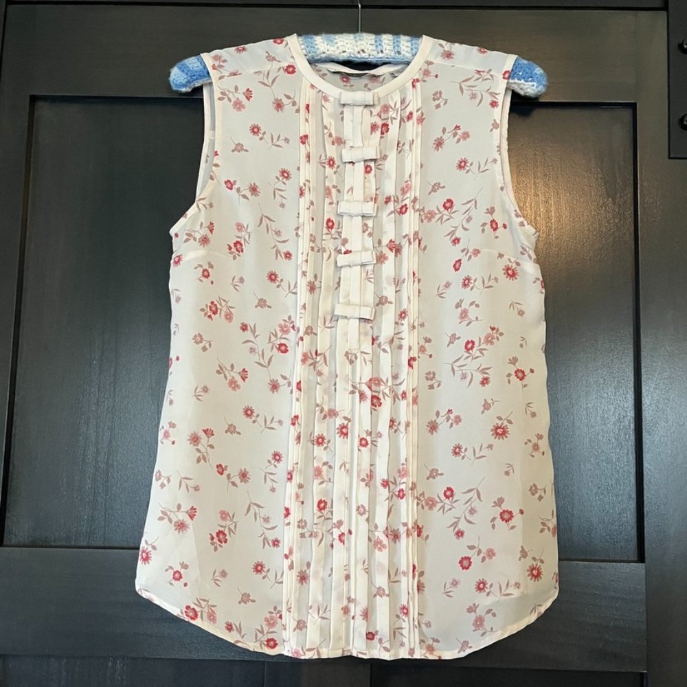 LC Lauren Conrad Ivory and Pink Floral Blouse